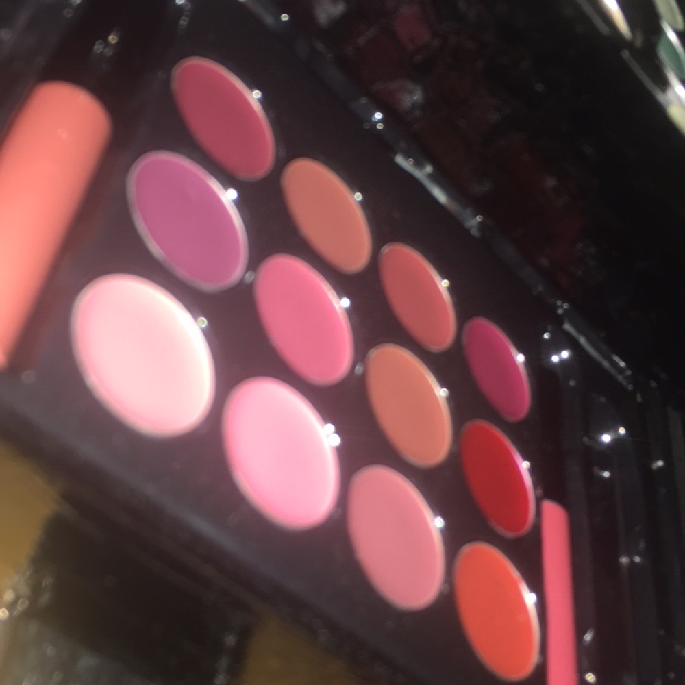 makeup box - Picture 4 of 5